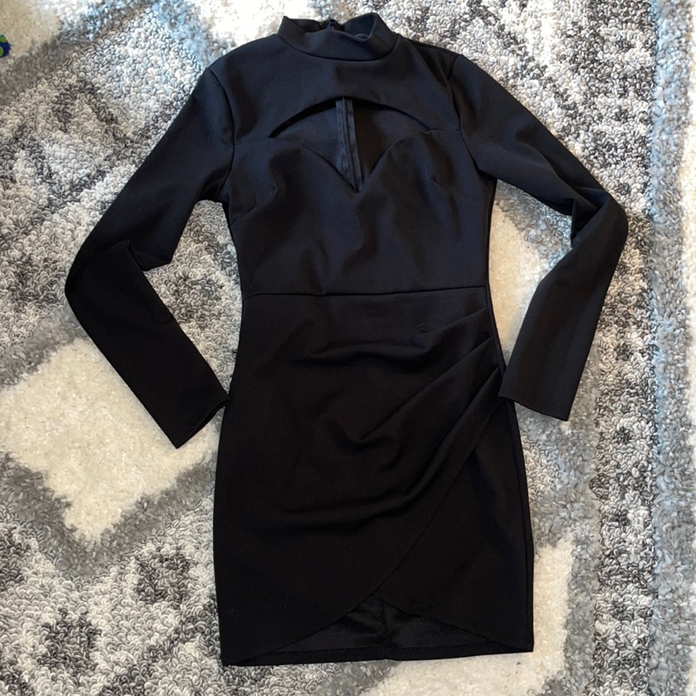 EUS fashion nova cut out dress black S small